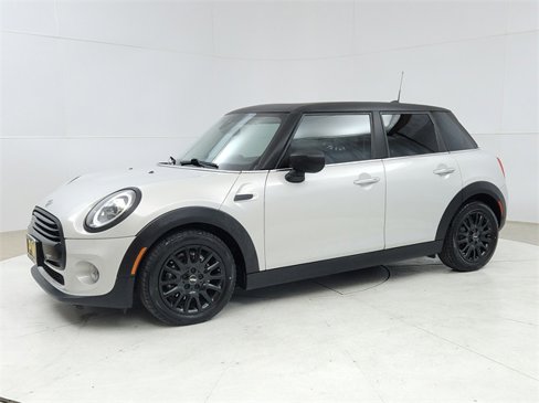 Used 2020 MINI Cooper 4-Door Hardtop w/ Storage Package image 3