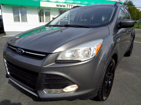 Used 2014 Ford Escape SE w/ Equipment Group 201A image 17