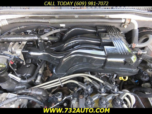 Used 2010 Ford Explorer XLT image 21