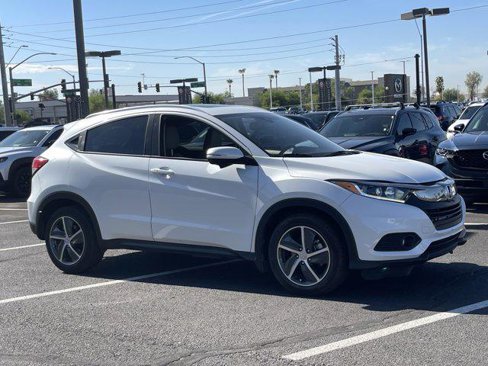 Used 2021 Honda HR-V EX-L image 9