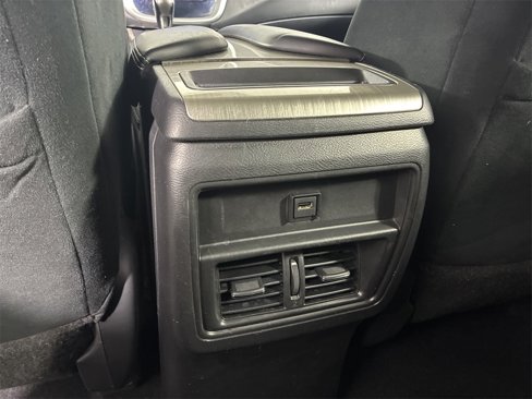 Used 2018 Nissan Murano SV image 14