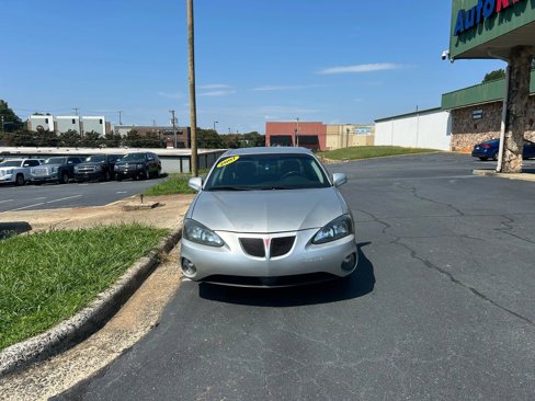 Used 2007 Pontiac Grand Prix w/ Sun And Sound Package image 3