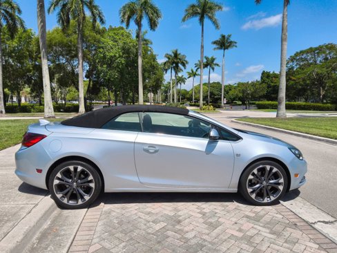 Used 2019 Buick Cascada Premium image 40