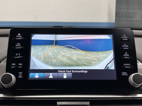 Used 2022 Honda Accord Sport image 8