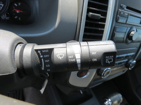 Used 2011 Nissan Xterra S image 14