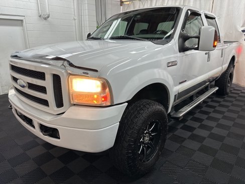 Used 2007 Ford F350 XL image 4