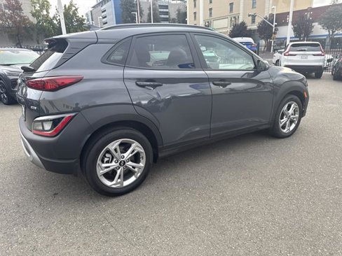 Used 2023 Hyundai Kona SEL w/ Convenience Package image 4
