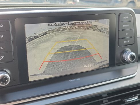 Used 2020 Kia Telluride LX image 19