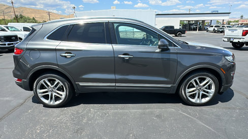 Used 2019 Lincoln MKC Reserve image 2