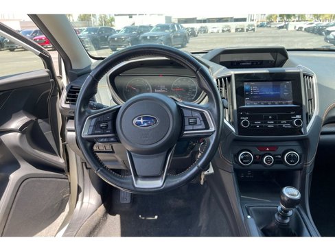 Used 2022 Subaru Crosstrek 2.0i Premium image 16