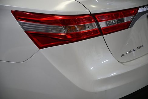 Used 2013 Toyota Avalon XLE Touring image 15