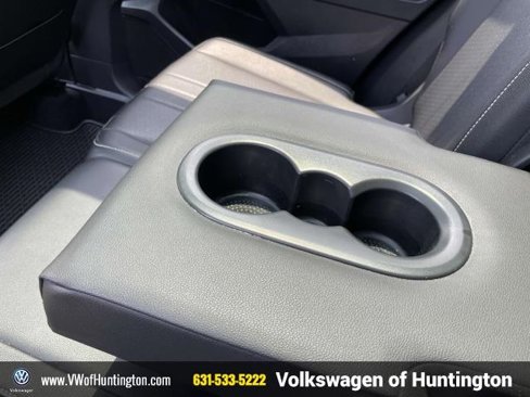 Certified 2022 Volkswagen Tiguan SE w/ Panoramic Sunroof Package image 10