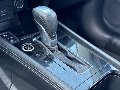 Used 2021 Nissan Kicks SV w/ Exterior Package image 13