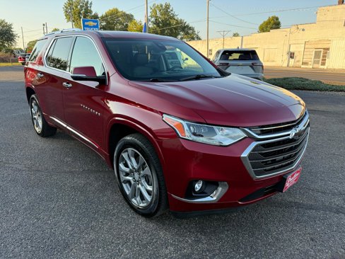 Used 2019 Chevrolet Traverse Premier image 3
