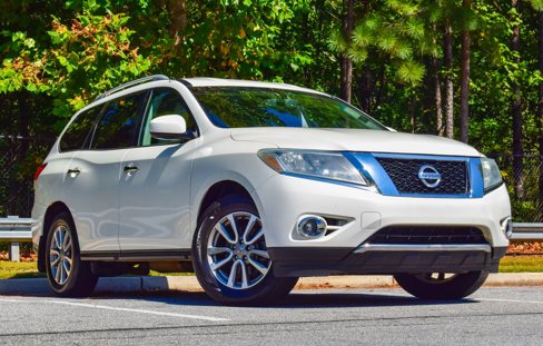 Used 2015 Nissan Pathfinder SV image 7
