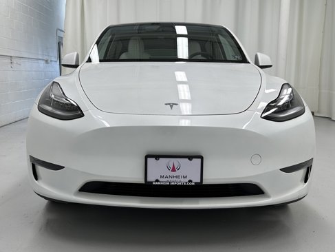 Used 2023 Tesla Model Y Long Range image 5