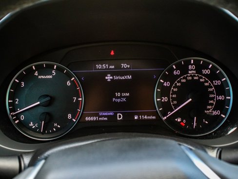 Used 2021 INFINITI QX50 Luxe w/ Appearance Package image 16
