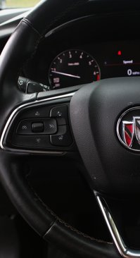 Used 2022 Buick Envision Preferred image 23