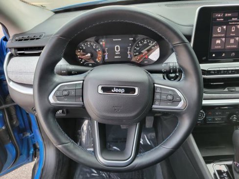 Used 2022 Jeep Compass Latitude w/ Convenience Group image 21
