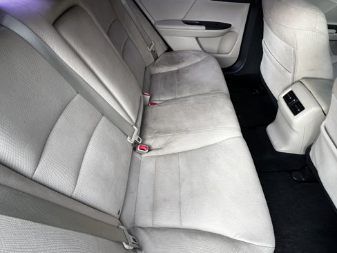 Used 2016 Honda Accord EX image 39