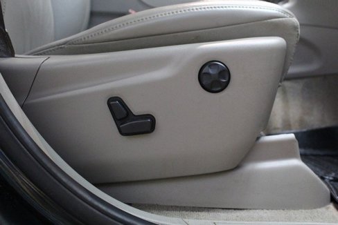 Used 2011 Jeep Grand Cherokee Laredo image 10
