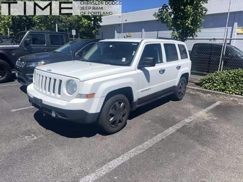 Used 2016 Jeep Patriot Sport image 1