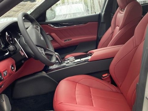 New 2022 Maserati Quattroporte Modena image 20