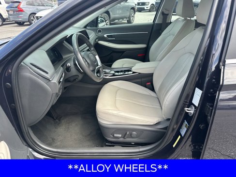 Used 2023 Hyundai Sonata Limited image 9