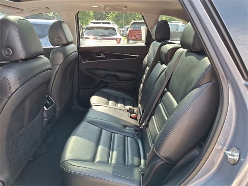 Certified 2020 Kia Sorento EX image 10