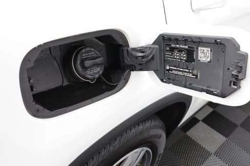 Used 2020 Mercedes-Benz GLC 300 image 39