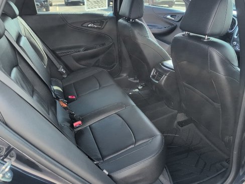 Used 2022 Chevrolet Malibu LT w/ Leather Package image 32