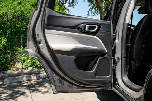 Used 2022 Jeep Compass Limited image 55