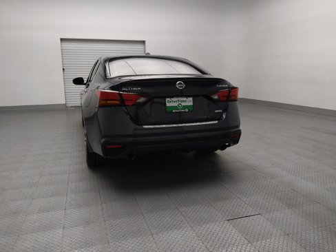 Used 2021 Nissan Altima 2.5 Platinum image 6