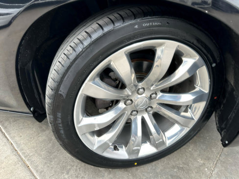 Used 2018 Chrysler 300 Limited image 63