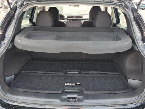Used 2019 Nissan Rogue Sport S w/ Appearance Package image 12