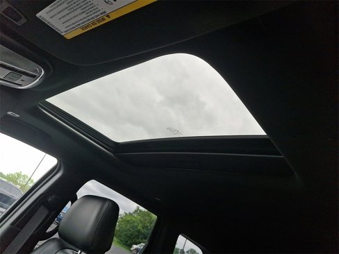 Used 2019 Jeep Grand Cherokee Altitude image 14