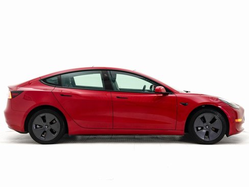 Used 2022 Tesla Model 3 Long Range image 2