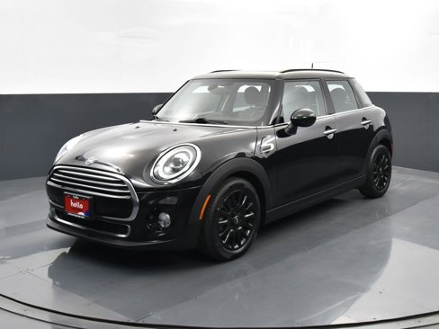 Used 2019 MINI Cooper 4-Door Hardtop w/ Premium Package image 6