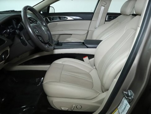 Used 2019 Lincoln MKZ Reserve image 18