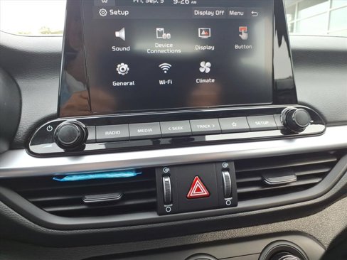 Used 2024 Kia Forte LXS image 16
