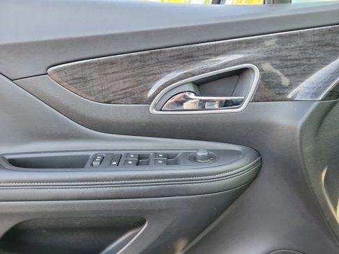Used 2016 Buick Encore FWD image 17