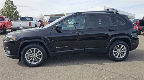 Used 2022 Jeep Cherokee Latitude Lux w/ Mopar Interior Package image 5