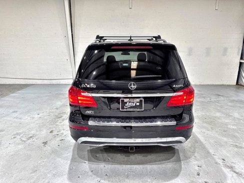 Used 2016 Mercedes-Benz GL 450 4MATIC image 21