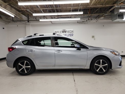 Used 2022 Subaru Impreza 2.0i Premium image 4