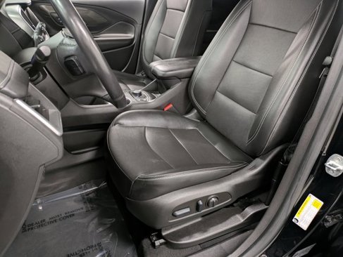 Used 2022 GMC Terrain SLT w/ Infotainment Package II image 10