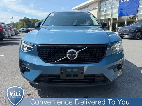 Certified 2024 Volvo XC40 B5 Plus w/ Protection Package Premier image 3