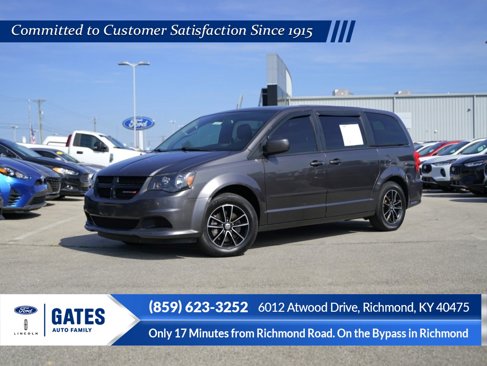 Used 2017 Dodge Grand Caravan SE image 1