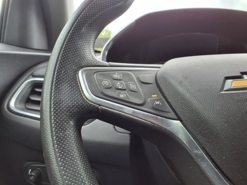 Used 2020 Chevrolet Equinox LT image 15
