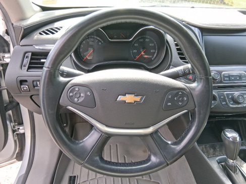Used 2015 Chevrolet Impala LTZ image 15