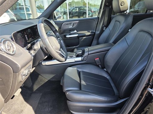 Certified 2020 Mercedes-Benz GLB 250 4MATIC w/ Premium Package image 12
